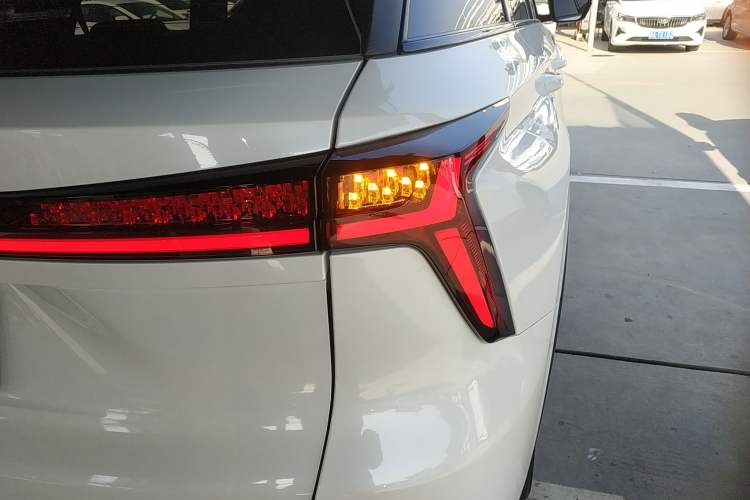 Used Changan CS75 PLUS 2022 2nd Generation 1.5T Automatic Prestige Version
