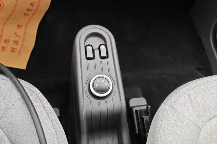 Used Wuling Hongguang MINIEV 2022 Macaron Premium Model – Lithium Iron Phosphate