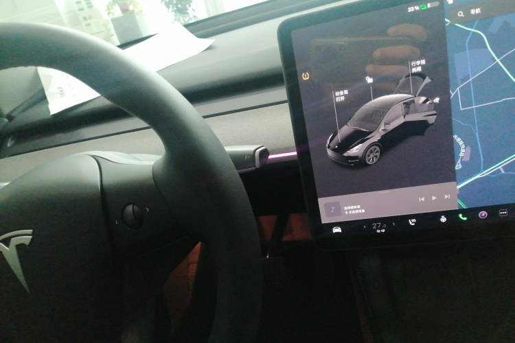 Used Tesla Model Y 2023 Rear-Wheel-Drive Version
