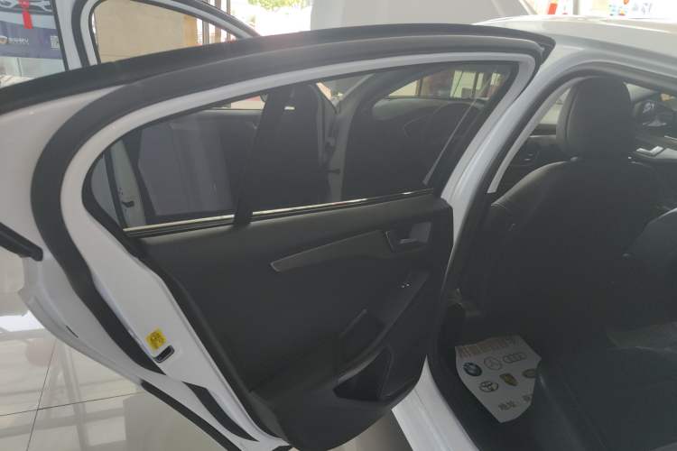 Used Ford Focus 2020 Hatchback EcoBoost 180 Automatic Trend Edition
