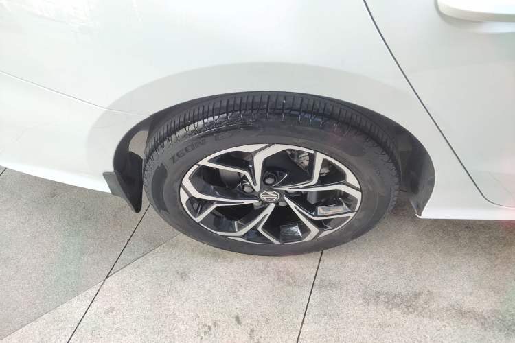 Used MG 5 2021 180 DVVT CVT Youth Luxury Edition