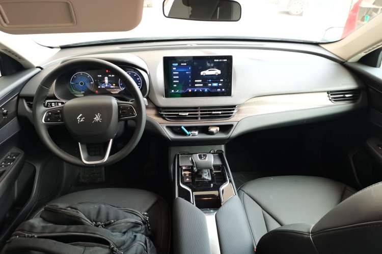 Used Hongqi E-QM5 2021 Online Booking Charging T3 Edition 5-Seater
