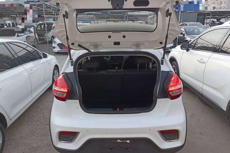 Used Geely Auto Vision X1 2017 1.3L Automatic Fun Edition
