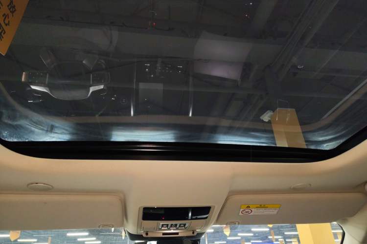 Used Land Rover Discovery 2021 360 PS R-Dynamic S
