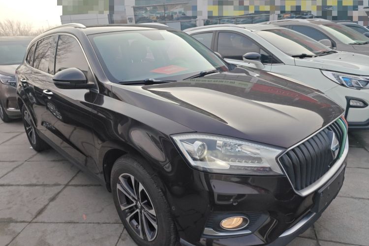 Used BORGWARD BX7 2016 28T Two-Wheel Drive Luxury Version 5 Seats
