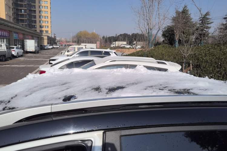 Used Soueast DX5 2021 1.5L Manual Deluxe Upgrade Version