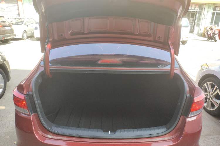 Used Kia K2 2017 Sedan 1.4L Automatic Transmission 15th Anniversary Special Edition GLS
