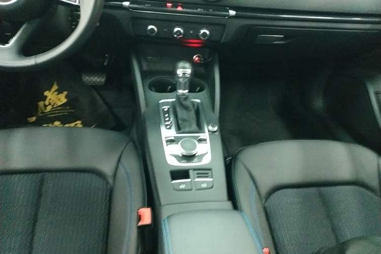 Used Audi A3 2020 Sportback 35 TFSI Fashion Edition China VI Emission Standard
