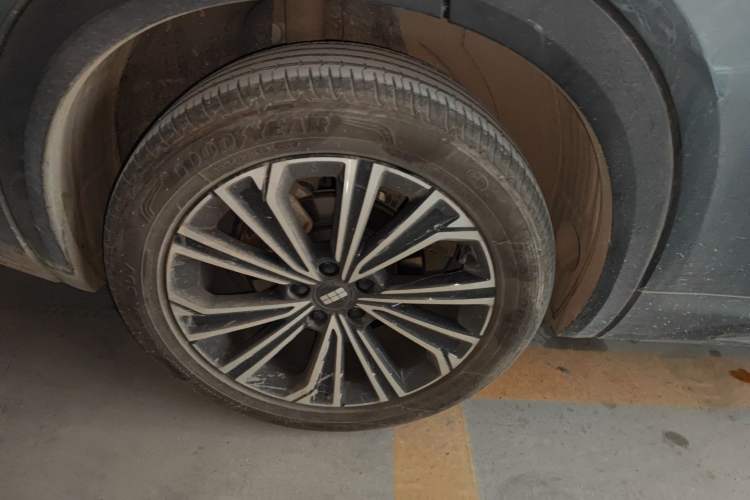 Used  Galaxy Xingjian 7 EM-i 2025 120km Flagship Edition
