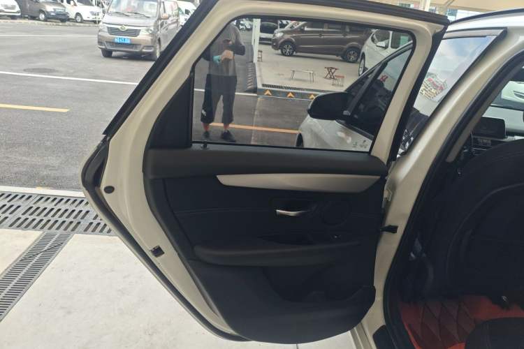 Used BMW 2 Series Active Tourer 2015 218i Leading Model
