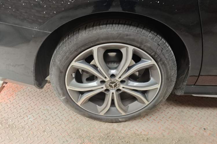 Used Mercedes-Benz E-Class 2023 Restyled E 300 L Sport Luxury Edition
