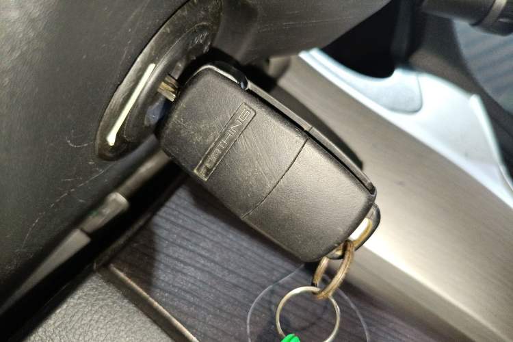 Used FORTHING T5 2024 Grand Edition 1.6L Manual Dream Version 5 Seats