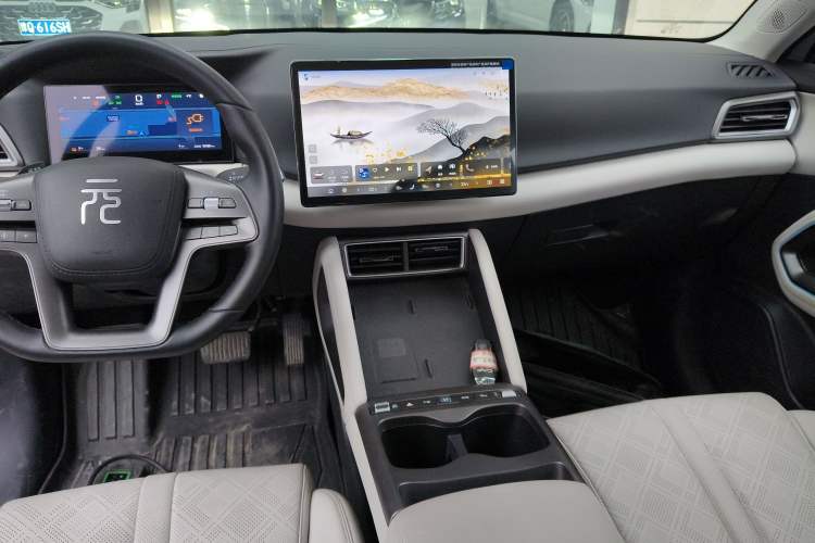 Used BYD Yuan UP 2025 Intelligent Driving Version 401 km Beyond-Range Edition