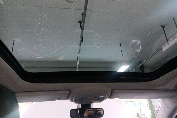 Used  Compass 2020 220T Automatic Leading Edition
