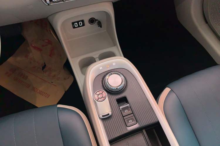 Used ORA Good Cat 2022 400km Standard Range Luxury Version Ternary Lithium