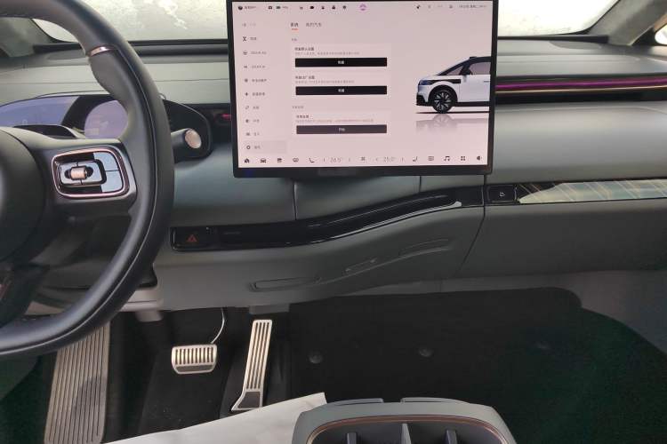 Used Zeekr MIX 2025 Intelligent Driving Version
