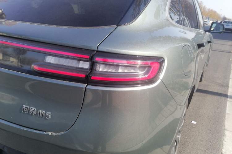 Used Hima AITO M5 2022 Extended-Range Four-Wheel Drive Performance Version
