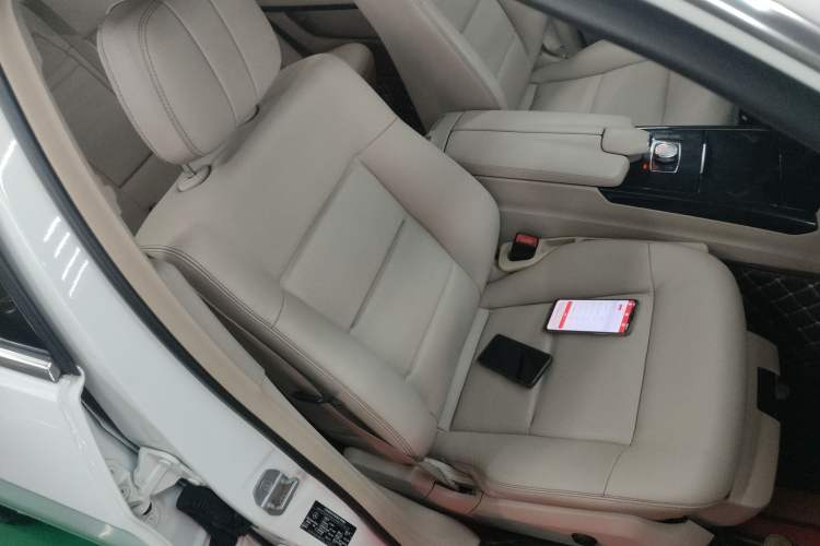 Used Mercedes-Benz E-Class 2014 E 260 L Sport Edition