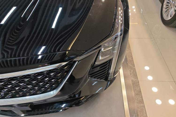 Used Cadillac CT5 2024 28T Luxury Pro Trim