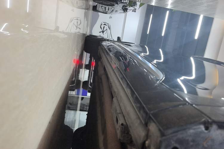 Used Denza D9 2022 DM-i 970 Four-Wheel Drive Flagship Model
