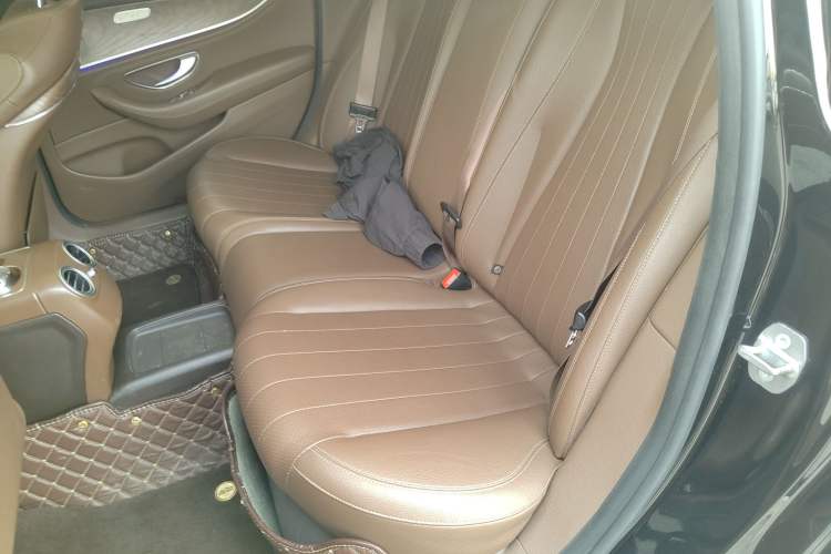 Used Mercedes-Benz E-Class 2019 Facelifted E 300 L Stylish Version
