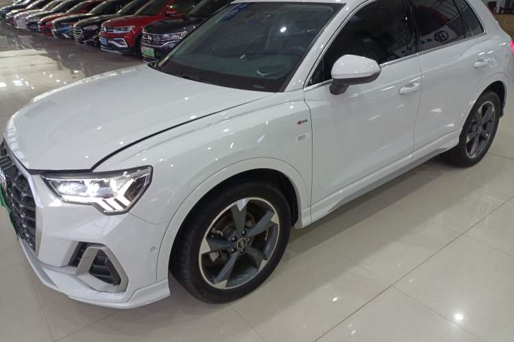 Used Audi Q3 2023 35 TFSI Fashion Dynamic Model (1.5T)
