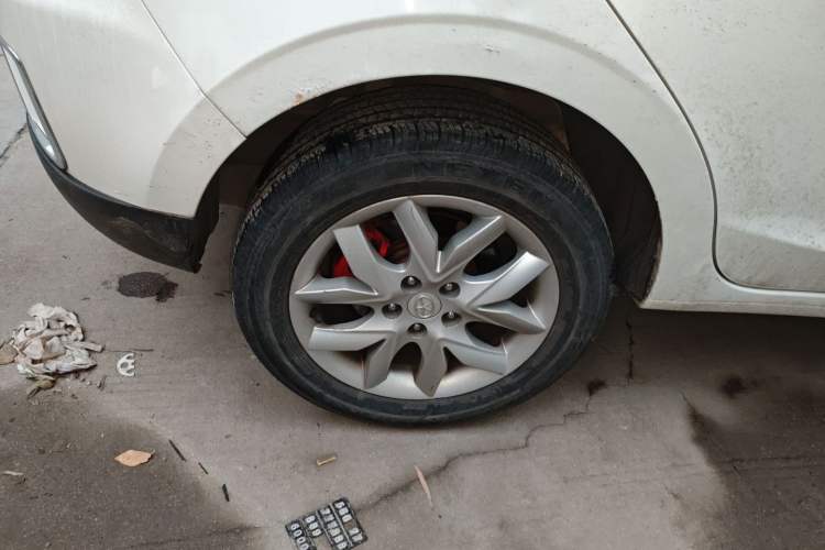 Used  Refine S2 2015 1.5L CVT Luxury Smart Version
