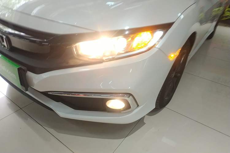 Used Honda Civic 2019 220TURBO Manual Jinkong Edition China VI
