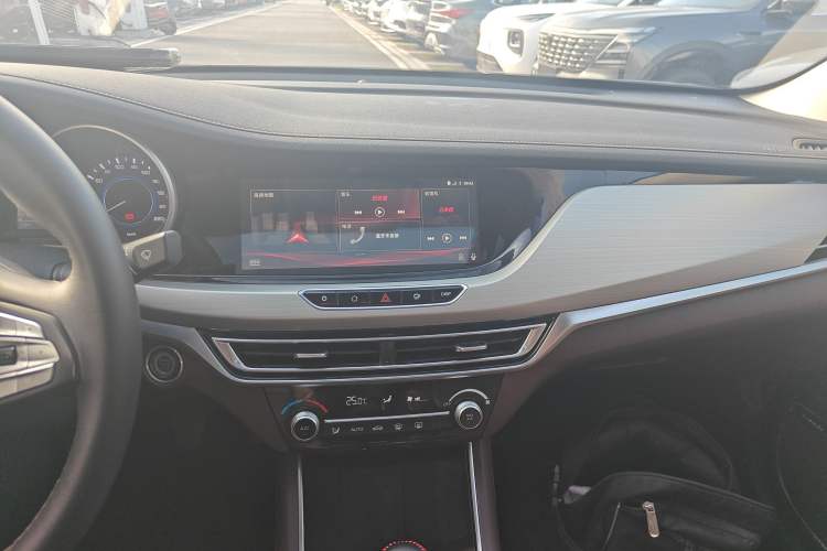 Used Changan Eado 2018 1.6L GDI Manual LingShang Model
