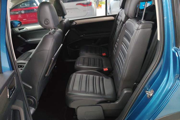 Used Volkswagen Touran 2018 Volkswagen Touran L 280TSI DSG Boundary Edition 7 Seats China V Emission Standard