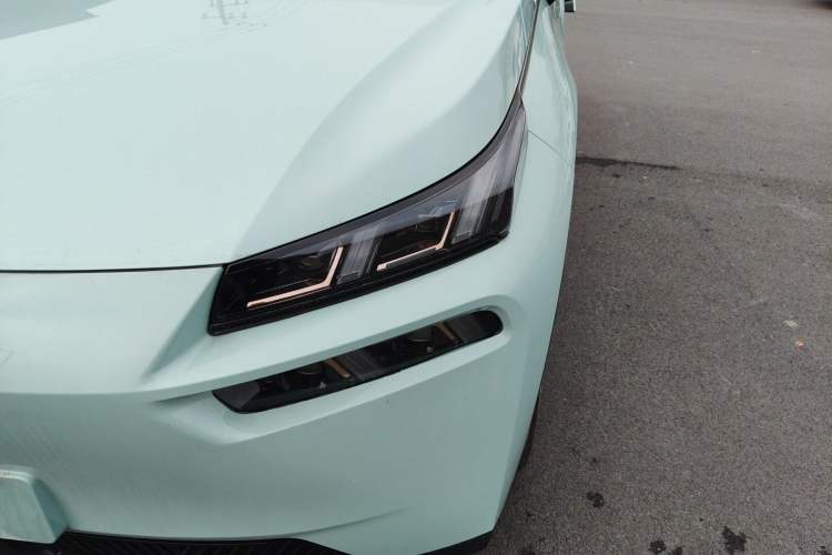 Used AION V 2022 Plus 80 Executive Edition Ternary Lithium