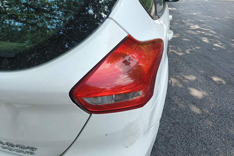 Used Ford Focus 2015 Hatchback 1.6L Automatic Comfort Model
