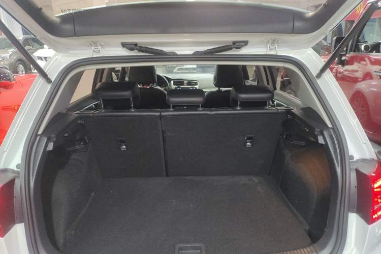 Used Volkswagen Golf 2015 1.4TSI Automatic Luxury Model