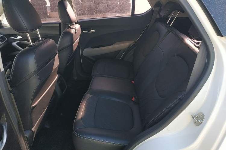 Used Baojun 510 2017 1.5L Automatic Fashion Model
