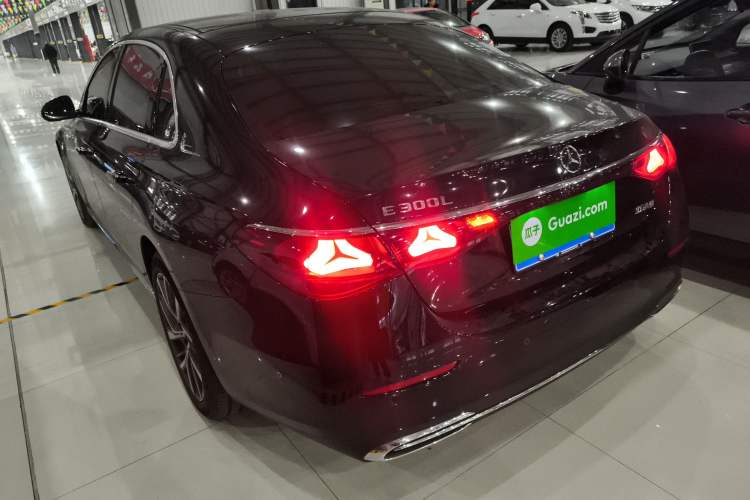 Used Mercedes-Benz E-Class 2024 Refresh E 300 L Stylish Edition