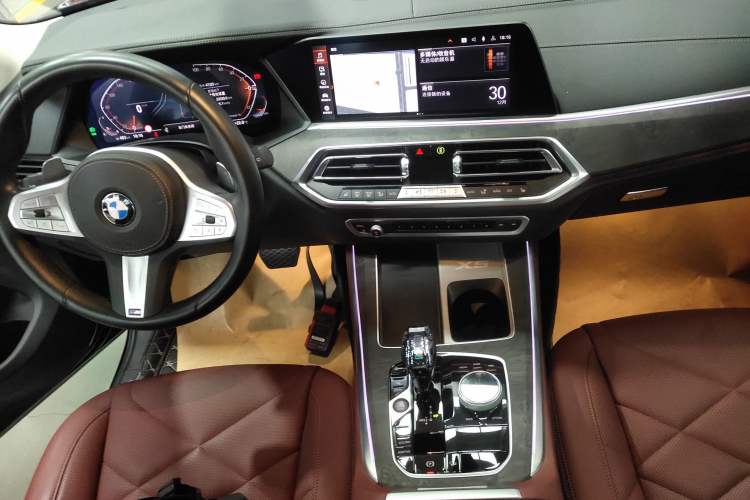 Used BMW X5 2022 Restyled xDrive 30Li M Sport Package
