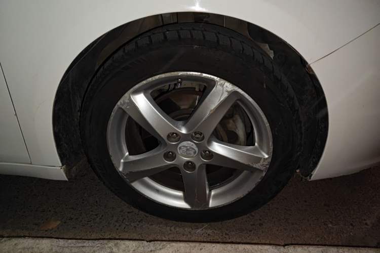 Used Bestune B70 2014 2.0L Automatic Luxury Version
