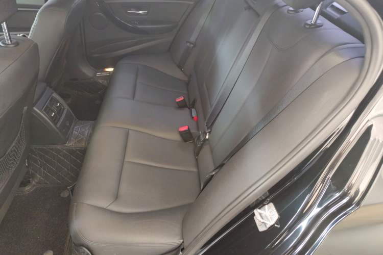 Used BMW 3 Series 2017 318i Fashion Model
