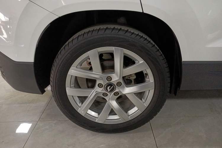 Used Jetta VS5 2023 280TSI Automatic Trend Edition
