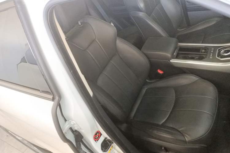 Used Land Rover Range Rover Evoque 2016 2.0T PURE Style Edition