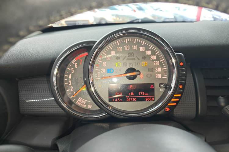 Used  MINI 2016 1.5T COOPER
