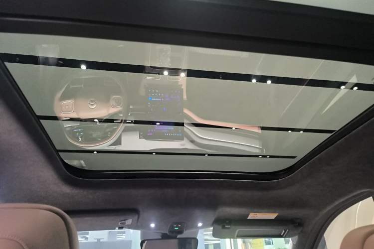 Used Nio ES8 2024 75 kWh