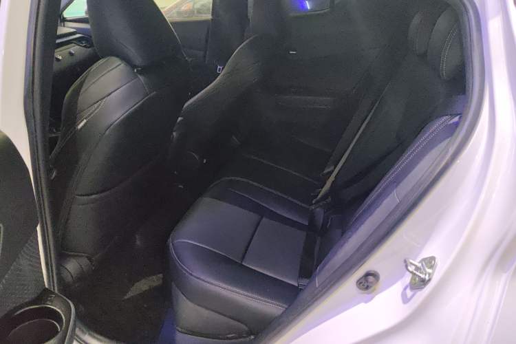 Used Toyota IZOA 2022 2.0L Yixing Version
