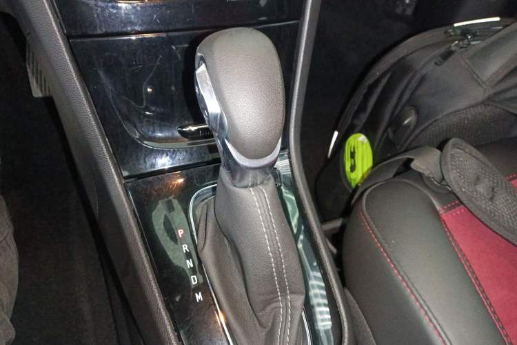 Used Buick Encore 2017 18T Automatic Two-Wheel Drive Urban Elite Model
