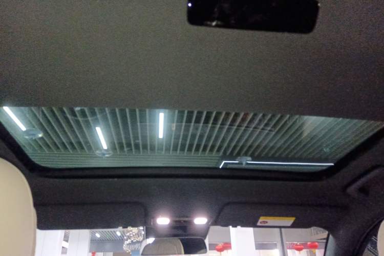 Used Li Auto L7 2023 Pro Model
