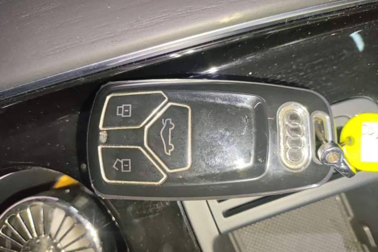 Used Audi A4L 2024 40 TFSI Luxury Dynamic Edition (Starry Night Version)
