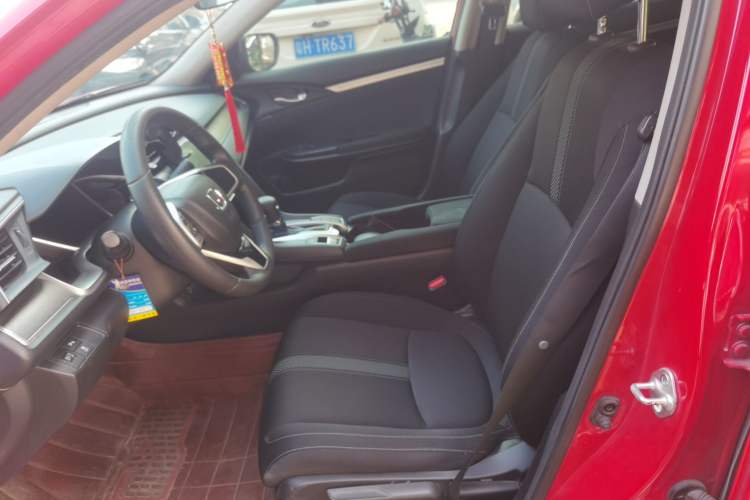 Used Honda Civic 2016 220TURBO CVT Luxury Edition
