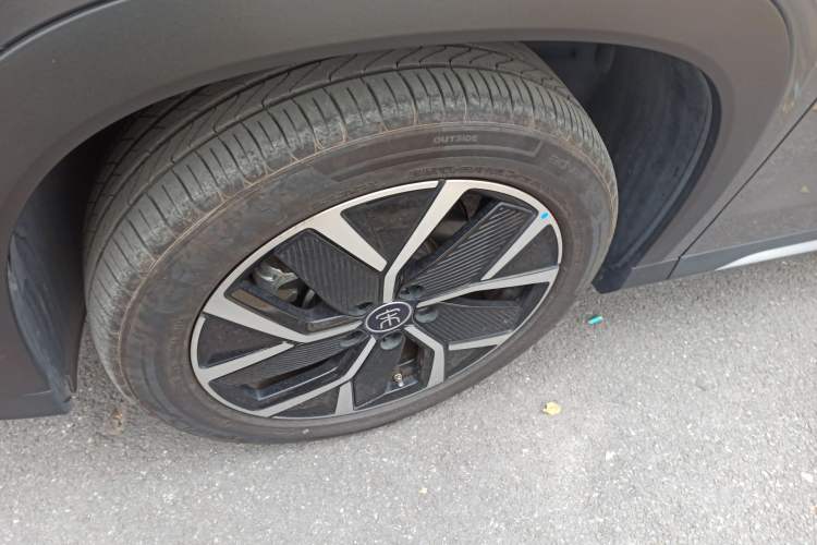 Used BYD Song L DM-i 2025 Intelligent Driving Version 160 km Beyond-Range Type
