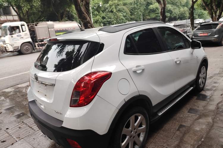 Used Buick Encore 2015 1.4T Automatic Two-Wheel Drive Urban Elite Version
