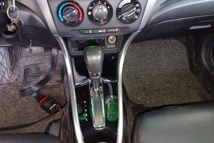 Used Honda Crider 2016 1.8L CVT Comfort Version
